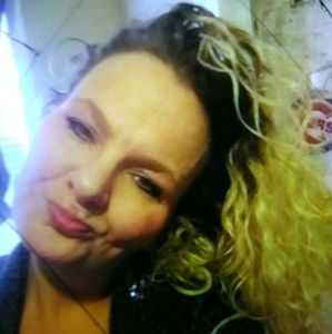 Meet your Posher, Denice